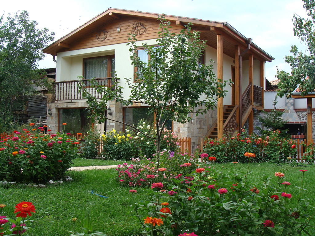Villa Lirik Bansko Esterno foto