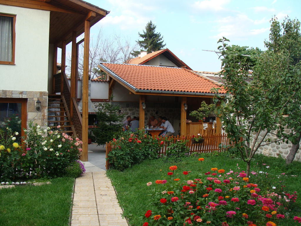 Villa Lirik Bansko Esterno foto
