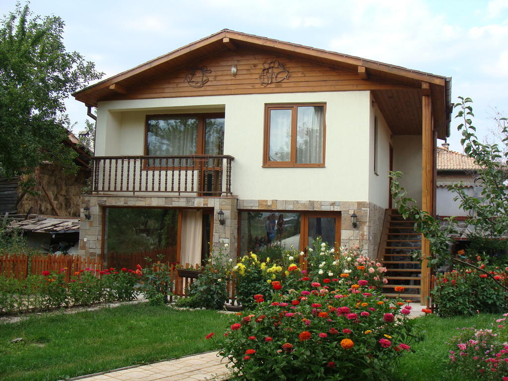 Villa Lirik Bansko Esterno foto