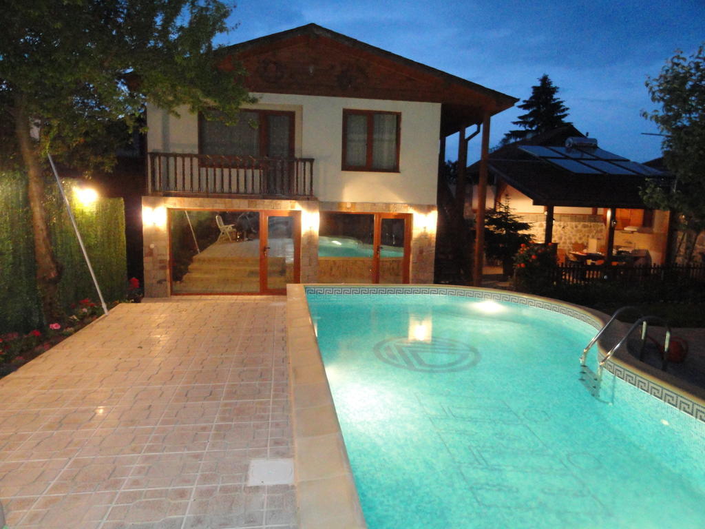 Villa Lirik Bansko Esterno foto